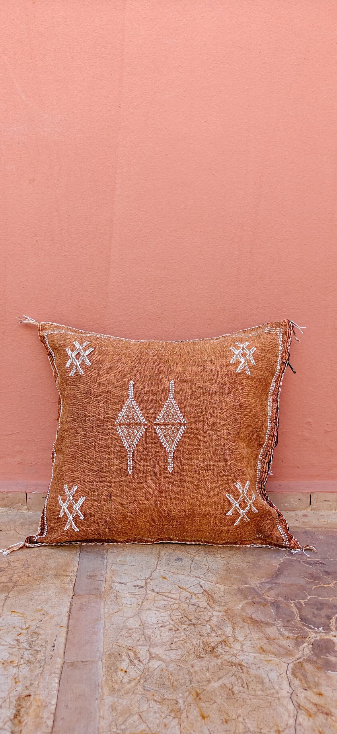 Sabra Square Cushion - Honey Caramel & White Diamond